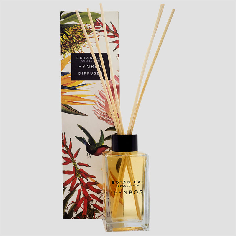 Fynbos reed diffuser & packaging on a white background