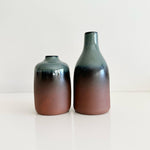 Load image into Gallery viewer, Two ceramic vases with gradient coloring on a white background
