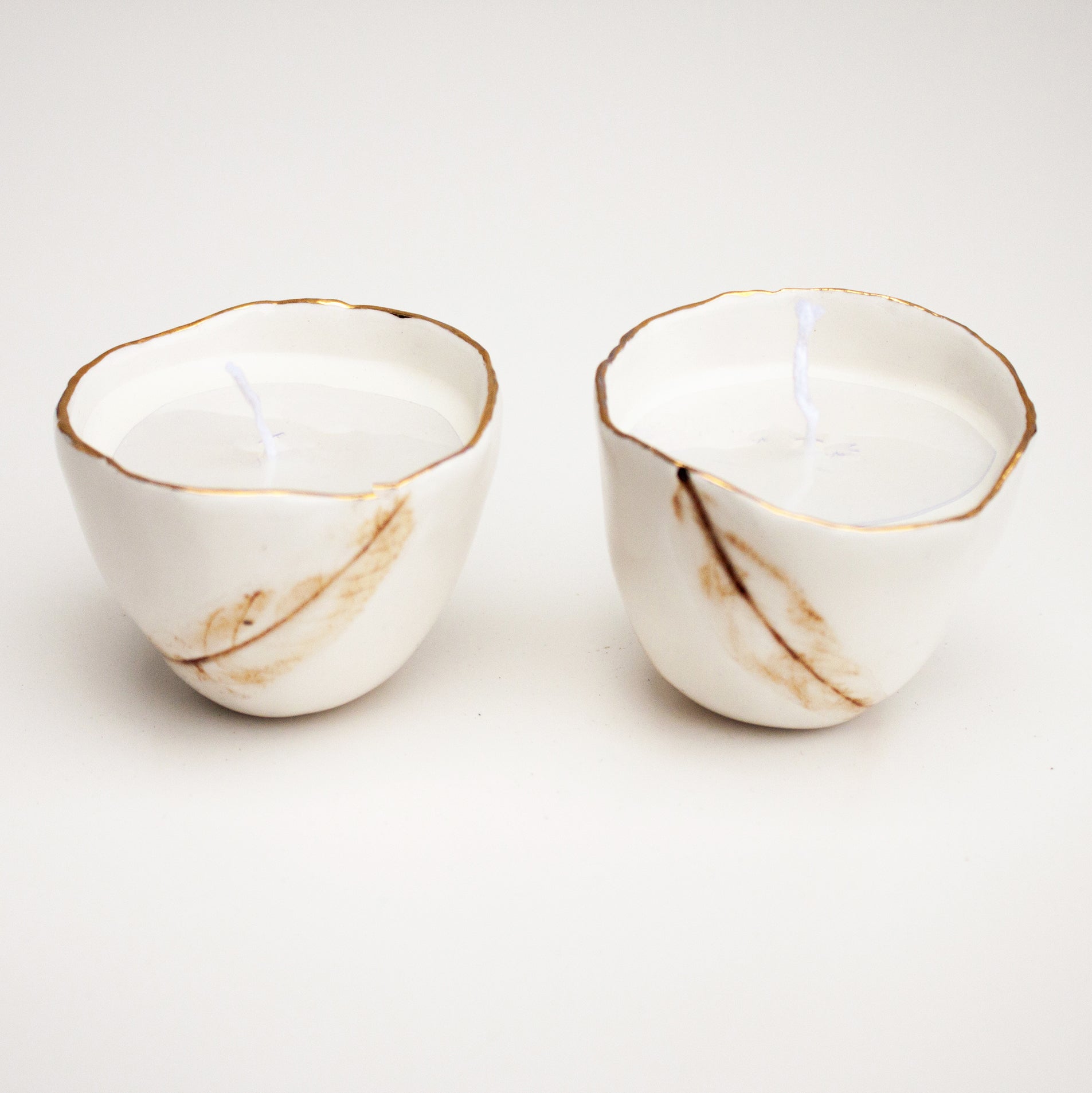 Pinchpot candle - small